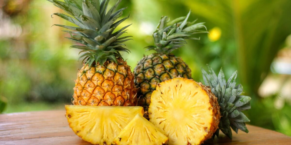 Pineapple1-bidi